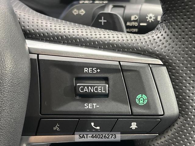 Mitsubishi OUTLANDER PHEV 2022-01 8219090-4