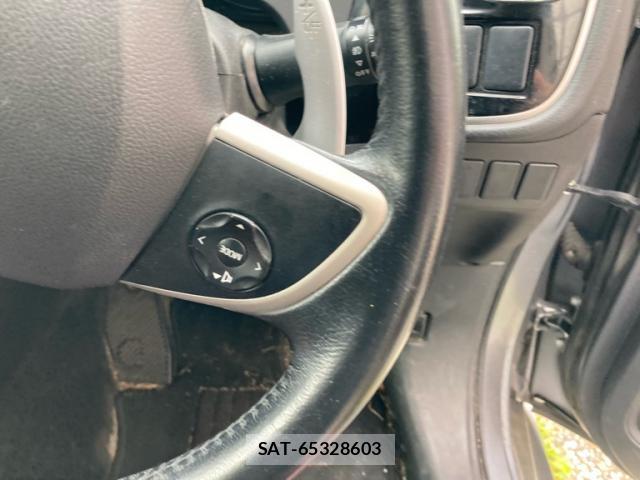 Mitsubishi OUTLANDER PHEV 2014-06 8219797-17