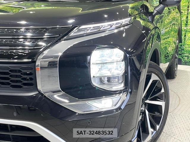Mitsubishi OUTLANDER PHEV 2023-07 8221088-12