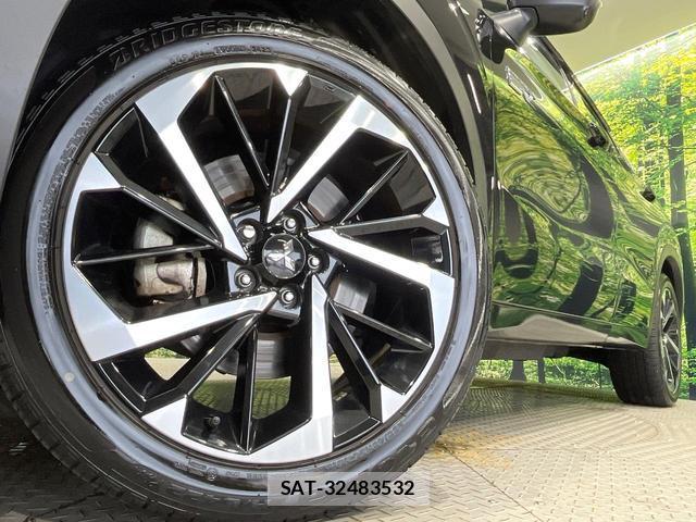 Mitsubishi OUTLANDER PHEV 2023-07 8221088-13