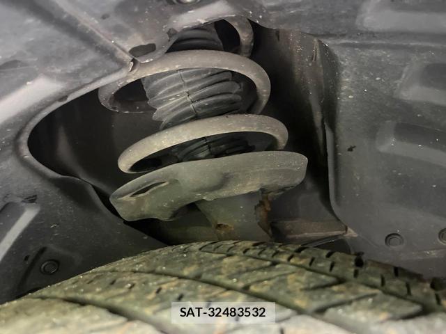 Mitsubishi OUTLANDER PHEV 2023-07 8221088-19