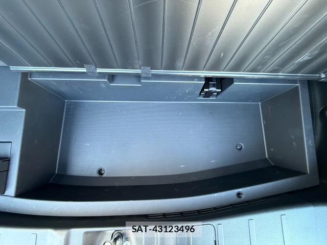 Mitsubishi OUTLANDER PHEV 2018-10 8222693-11