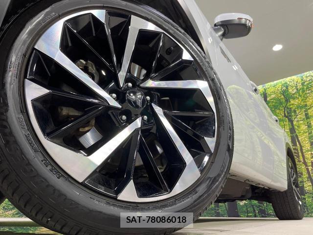Mitsubishi OUTLANDER PHEV 2022-12 8224712-13
