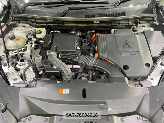 Mitsubishi OUTLANDER PHEV 2022-12 8224712-17