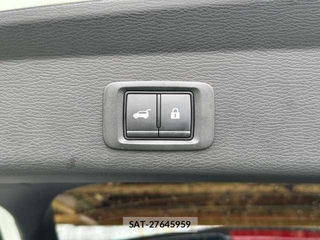 Mitsubishi OUTLANDER 2023-12 8218253-13