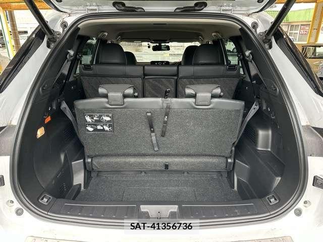 Mitsubishi OUTLANDER 2023-05 8218266-6