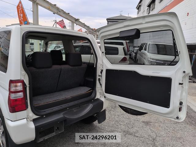 Mitsubishi PAJERO MINI 2009-11 8218729-18
