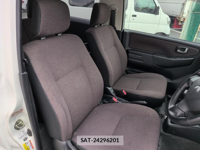 Mitsubishi PAJERO MINI 2009-11 8218729-5
