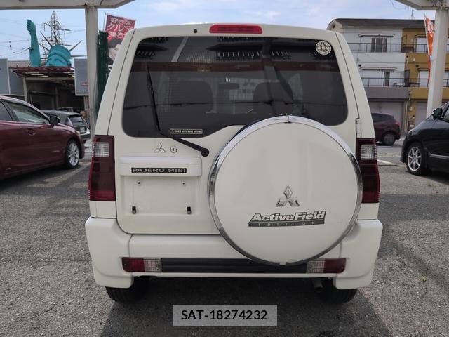 Mitsubishi PAJERO MINI 2007-08 8218734-1