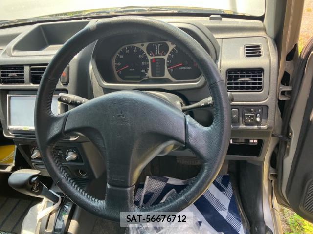 Mitsubishi PAJERO MINI 2005-07 8219949-14