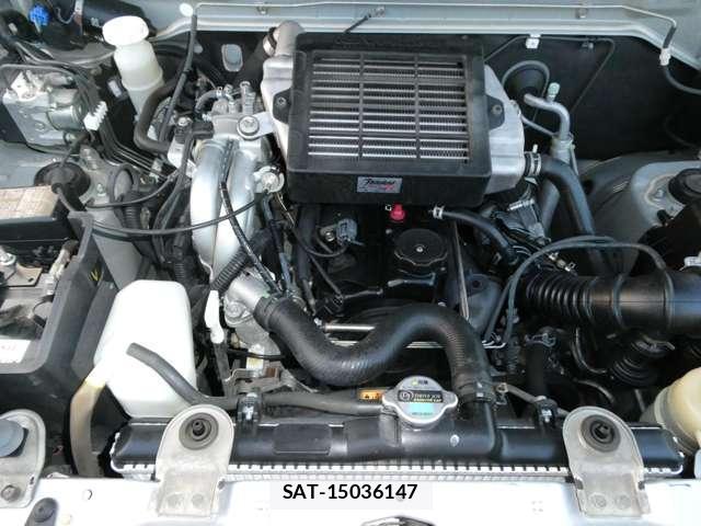 Mitsubishi PAJERO MINI 2012-08 8222742-10