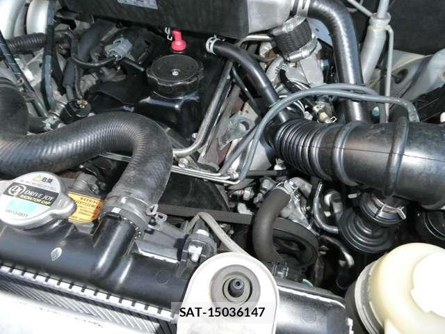 Mitsubishi PAJERO MINI 2012-08 8222742-16