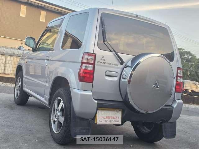 Mitsubishi PAJERO MINI 2012-08 8222742-7