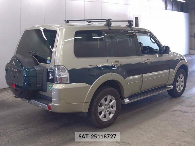 Mitsubishi PAJERO 2012 8221448-4