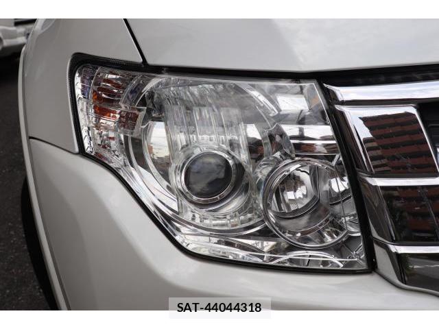 Mitsubishi PAJERO 2015-09 8222490-13