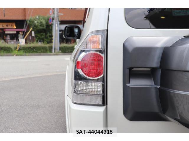 Mitsubishi PAJERO 2015-09 8222490-14