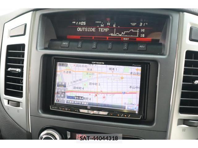 Mitsubishi PAJERO 2015-09 8222490-4