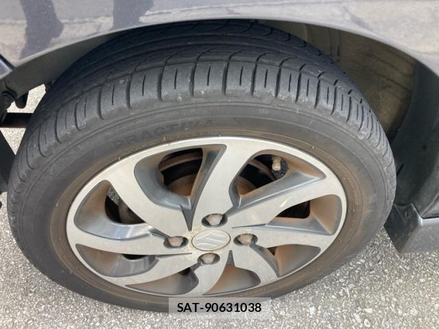 Suzuki PALETTE 2010-03 8221767-3