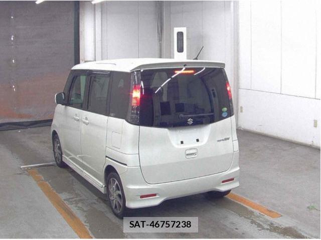 Suzuki PALETTE 2011-07 8224253-1