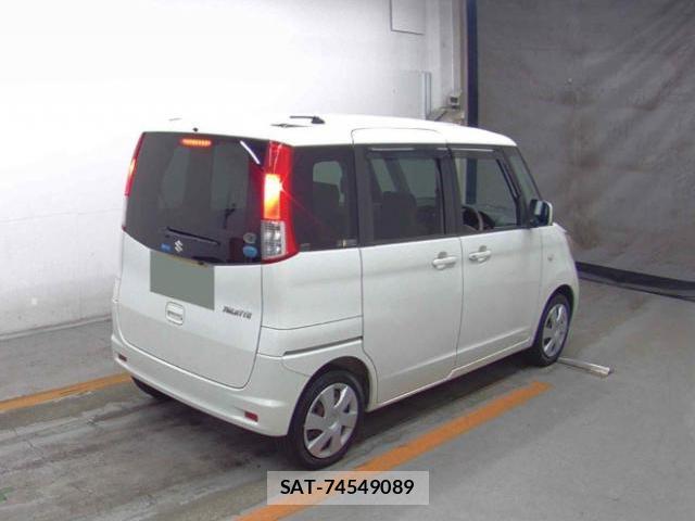 Suzuki PALETTE 2011-12 8223645-4