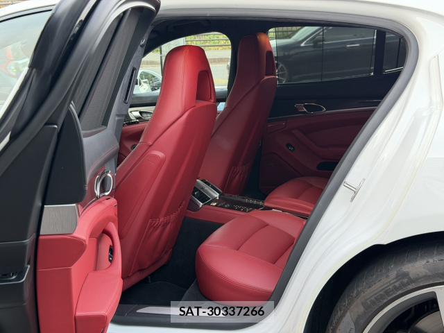Porsche PANAMERA 2015-01 8220919-10