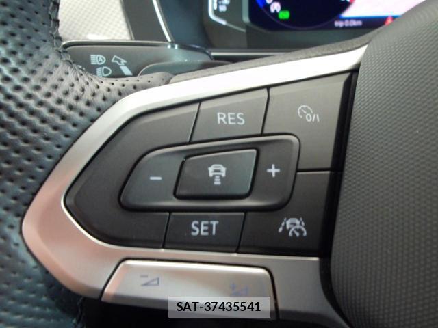 VolksWagen PASSAT ALLTRACK 2024-01 8218345-8