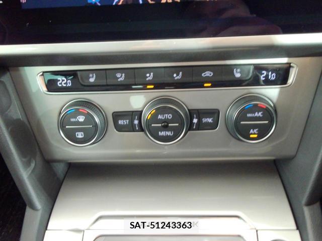 VolksWagen PASSAT ALLTRACK 2019-06 8218352-13