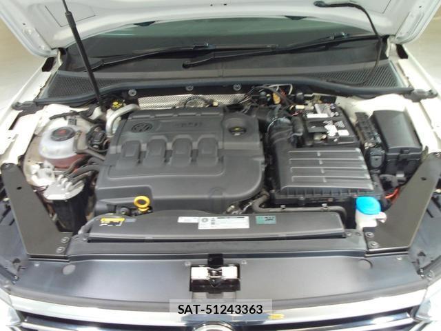 VolksWagen PASSAT ALLTRACK 2019-06 8218352-19
