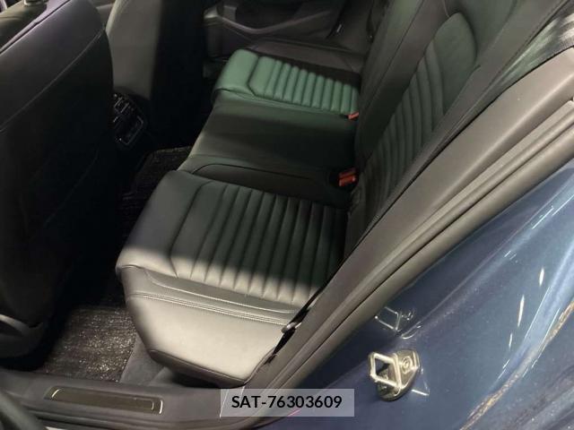VolksWagen PASSAT 2015-12 8219048-7