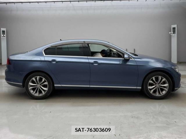 VolksWagen PASSAT 2015-12 8219048-8