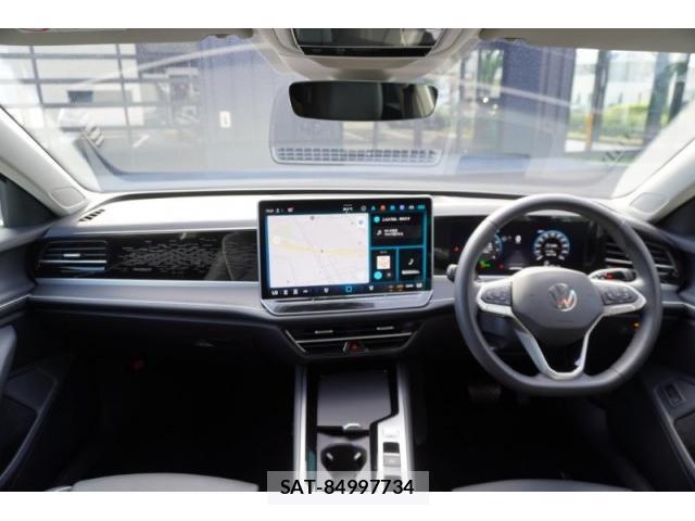 VolksWagen PASSAT 2024-11 8223451-1