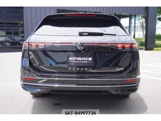 VolksWagen PASSAT 2024-11 8223451-10