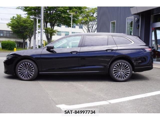 VolksWagen PASSAT 2024-11 8223451-3