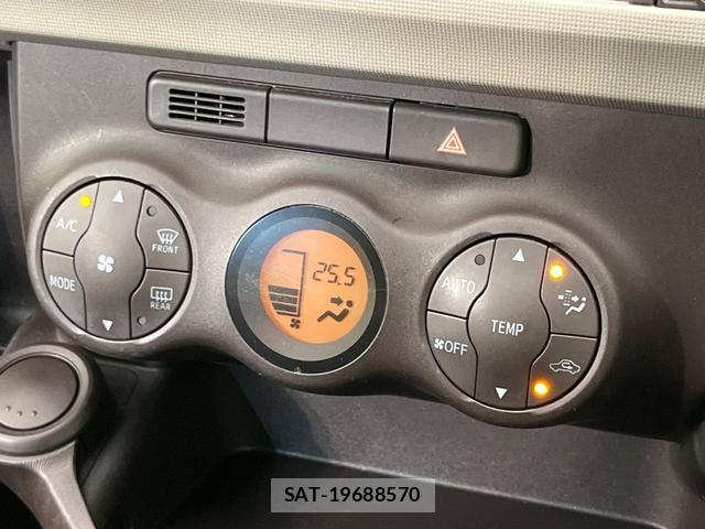 Toyota PASSO 2011-08 8216312-3