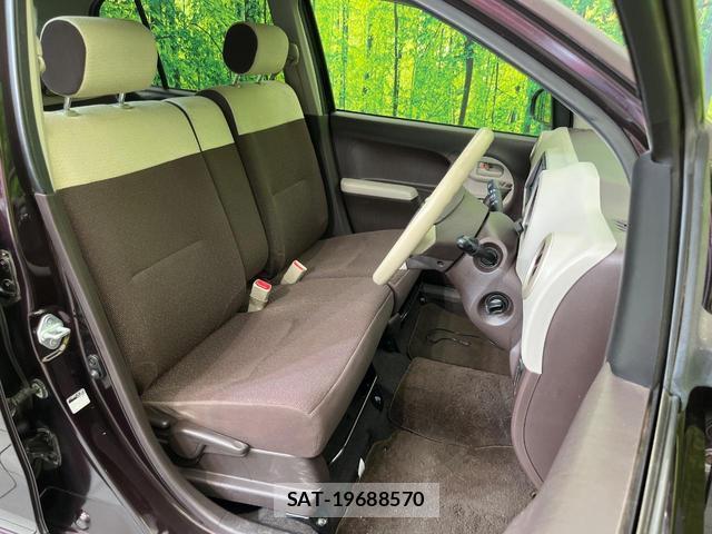 Toyota PASSO 2011-08 8216312-7