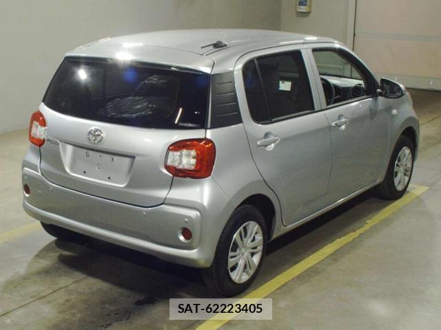 Toyota PASSO 2023-06 8216396-4