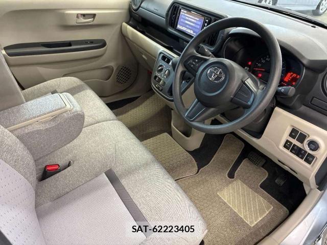 Toyota PASSO 2023-06 8216396-5