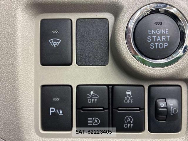 Toyota PASSO 2023-06 8216396-9