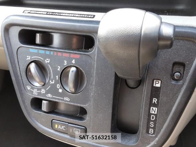 Toyota PASSO 2021-07 8216640-11