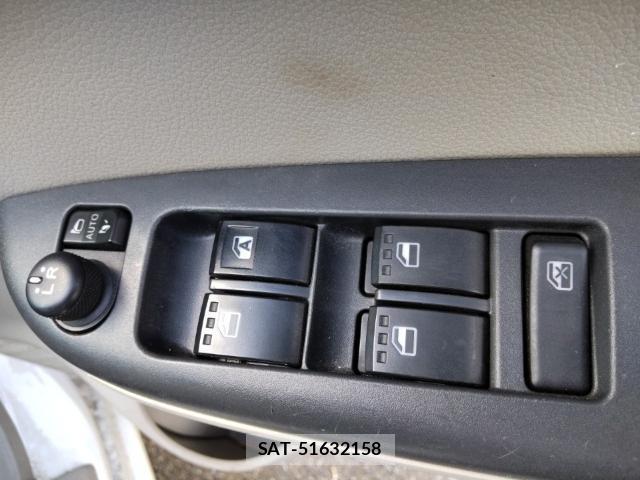 Toyota PASSO 2021-07 8216640-13