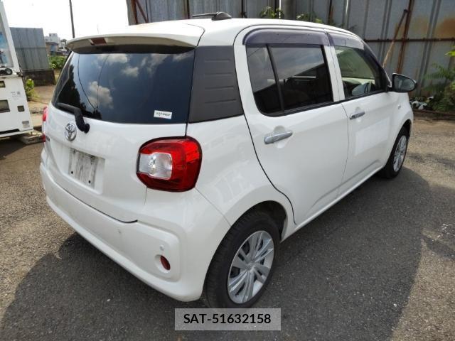 Toyota PASSO 2021-07 8216640-4