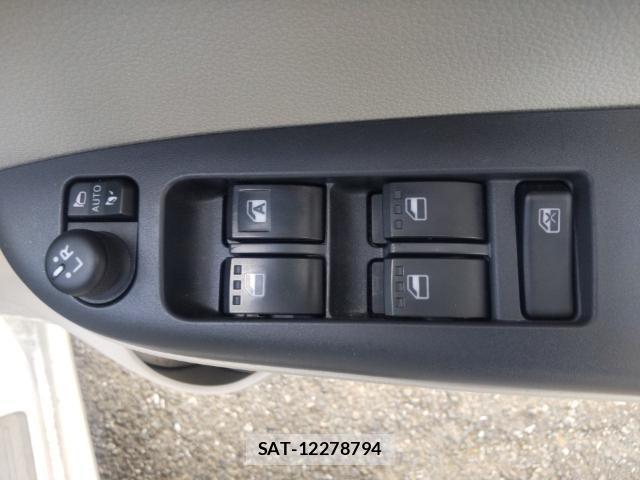 Toyota PASSO 2021-07 8216641-13