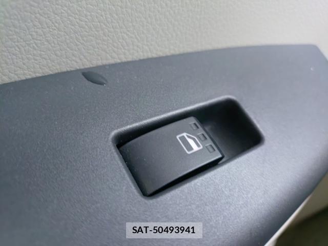 Toyota PASSO 2021-07 8216653-12