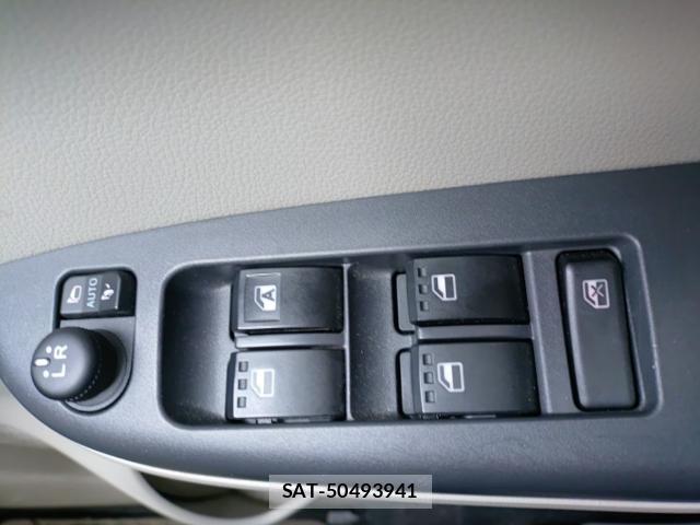 Toyota PASSO 2021-07 8216653-13