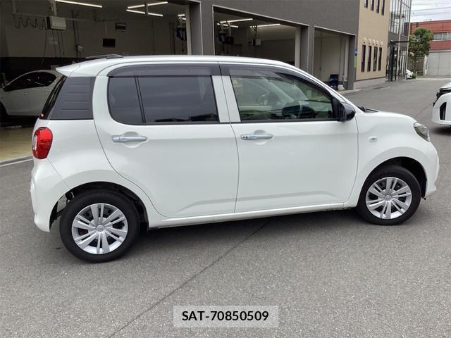 Toyota PASSO 2021-06 8216848-12