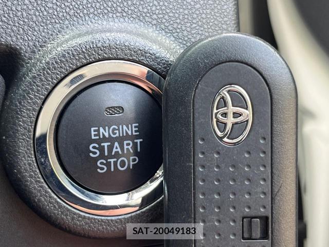 Toyota PASSO 2016-04 8216926-6