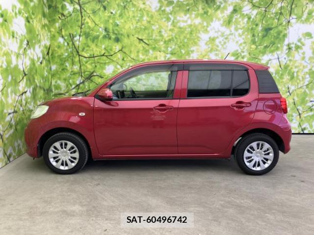 Toyota PASSO 2016-11 8217205-1