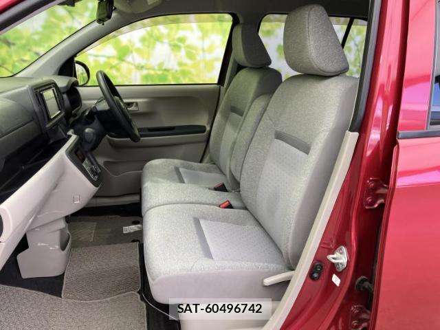 Toyota PASSO 2016-11 8217205-5