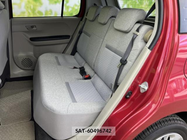 Toyota PASSO 2016-11 8217205-6