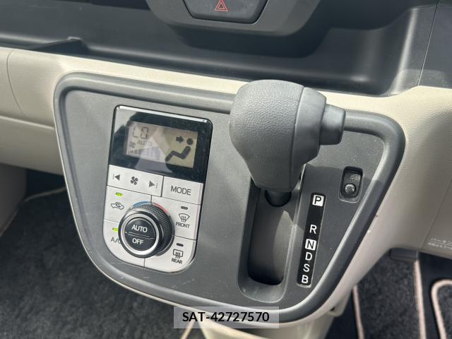 Toyota PASSO 2016-12 8217316-19